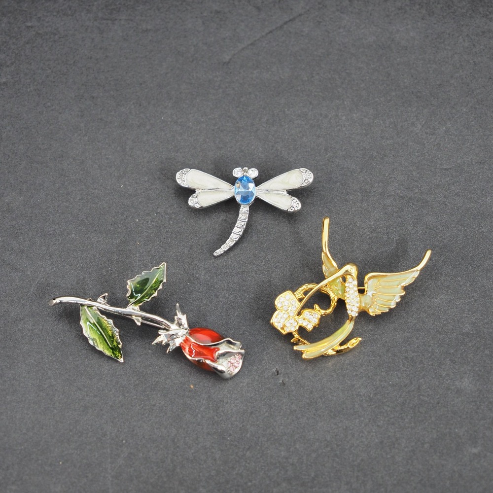 Brooch Pin Lot 3 Enamel Rhinestone Dragonfly Rose Hummingbird Figural Vintage